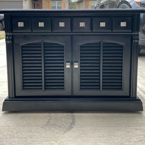 Refinished Vintage 70’s Magnavox Console Stereo